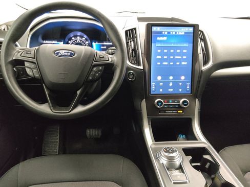 Used 2021 Ford Edge SE w/ Cargo Accessory Package FWD image 22