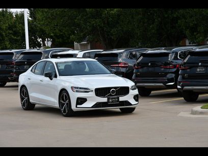 Used 2024 Volvo S60 B5 Plus