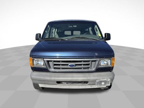Used 2003 Ford E-350 and Econoline 350 XL image 2