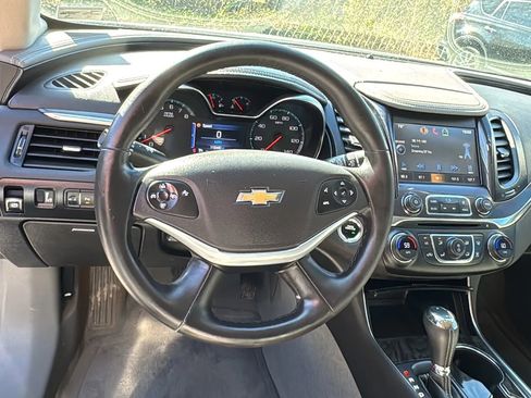Used 2014 Chevrolet Impala LTZ image 9