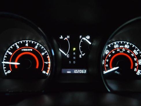 Used 2013 Toyota Highlander Limited image 20