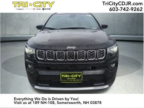 New 2026 Jeep Compass Limited w/ Mopar All Weather Package image 8
