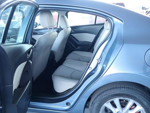 Used 2015 MAZDA MAZDA3 i Sport FWD image 27