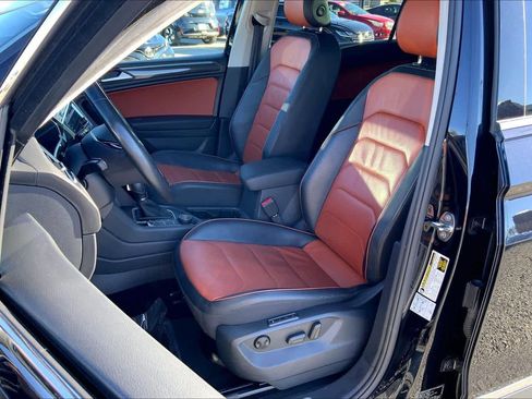 Used 2019 Volkswagen Tiguan SEL Premium image 7