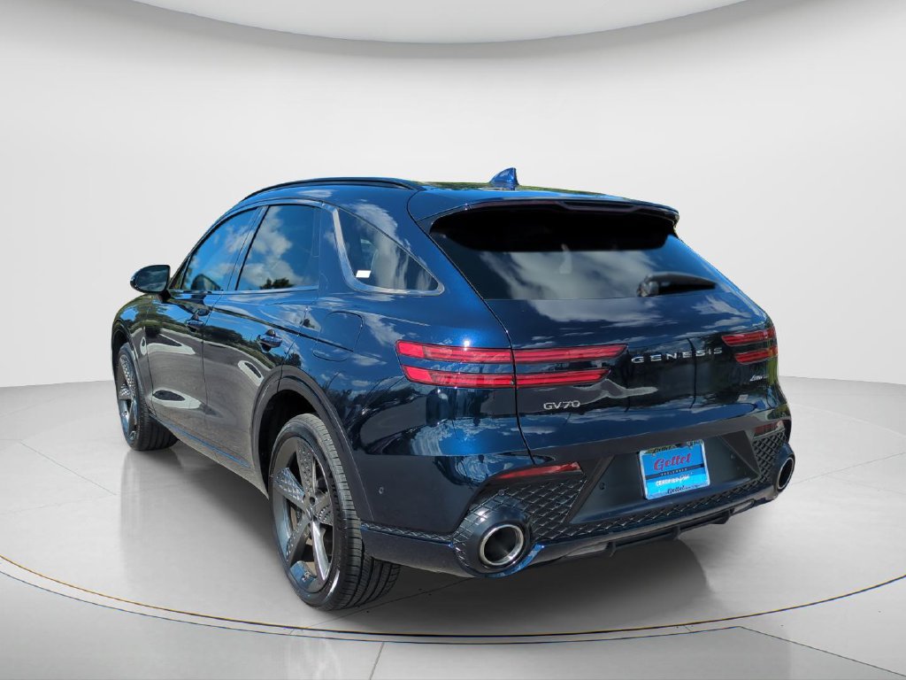 Used 2023 Genesis GV70 3.5T Sport w/ Sport Prestige Package AWD/4WD image 7