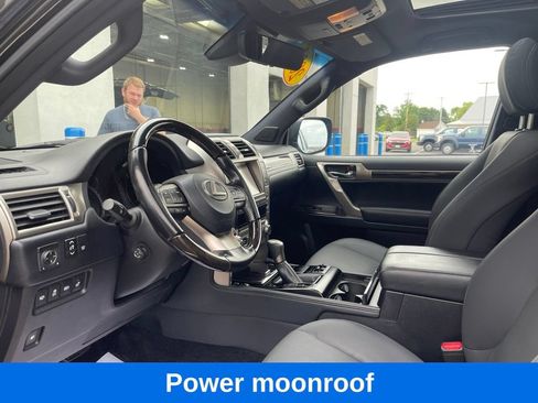 Used 2021 Lexus GX 460 Premium w/ Premium Package AWD/4WD image 14