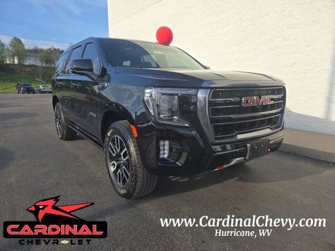 Used 2024 GMC Yukon AT4 w/ AT4 Premium Package AWD/4WD image 1