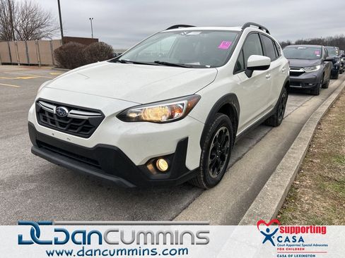 Used 2022 Subaru Crosstrek 2.0i Premium w/ Moonroof Package image 1