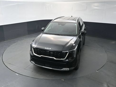 Certified 2024 Kia Sorento S AWD/4WD image 30