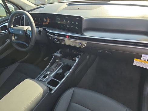 New 2026 Kia Sorento S w/ S Panoramic Sunroof Package FWD image 11