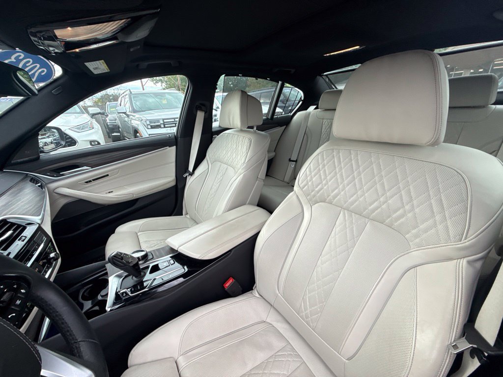 Used 2023 BMW 540i xDrive w/ Executive Package AWD/4WD image 17