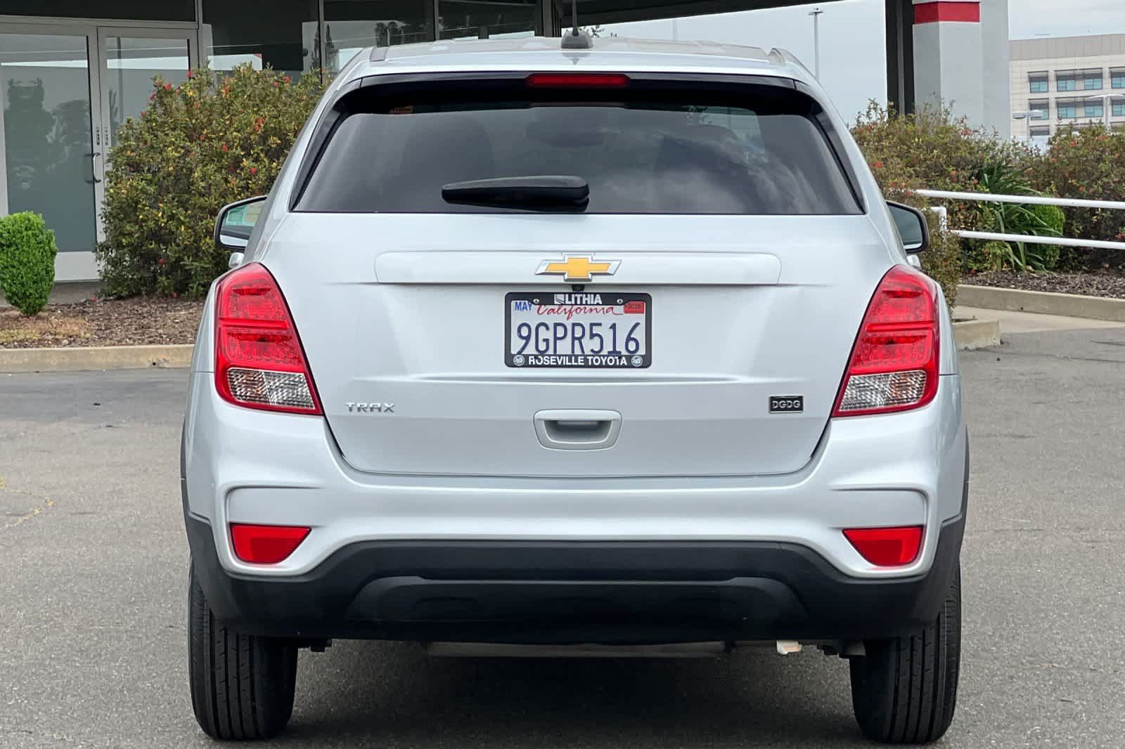 Used 2022 Chevrolet Trax LS w/ Tint and Cruise Package FWD image 8