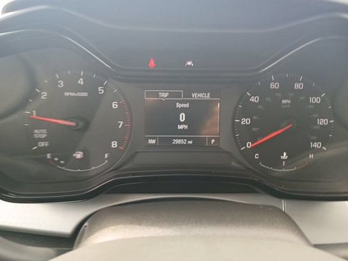 Used 2025 Chevrolet Trax LS w/ LS Convenience Package FWD image 23