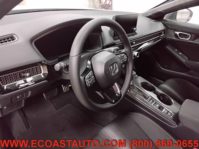Used 2025 Honda Civic Sport image 11
