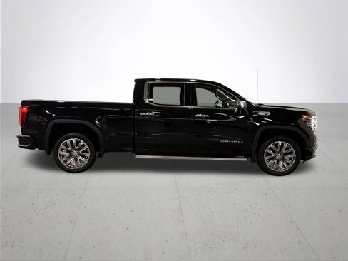 Used 2022 GMC Sierra 1500 Denali w/ Denali Reserve Package image 9