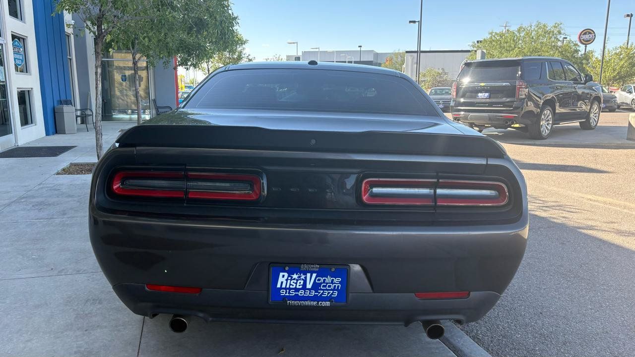Used 2022 Dodge Challenger SXT w/ Blacktop Package RWD image 7