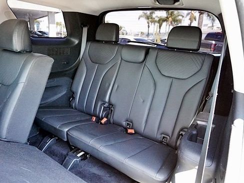 Used 2024 Hyundai Palisade SEL FWD image 27
