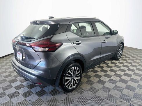 Used 2023 Nissan Kicks SV w/ Interior Electronics Package FWD image 4