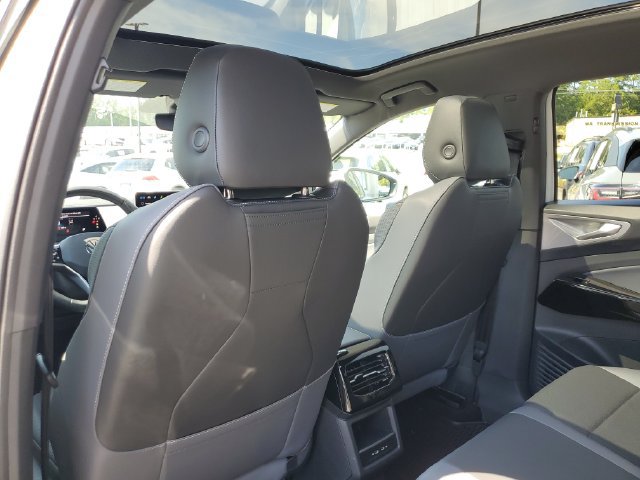 Certified 2025 Volkswagen ID.4 Pro S RWD image 17