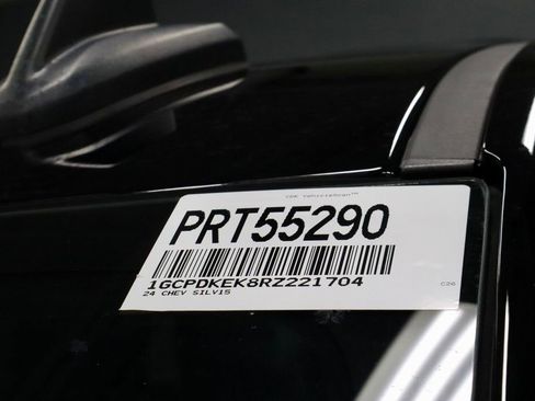 Used 2024 Chevrolet Silverado 1500 LT image 32