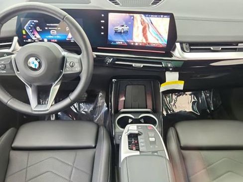 Used 2025 BMW X2 xDrive28i image 35