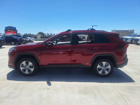 Used 2023 Toyota RAV4 XLE w/ Convenience Package AWD/4WD image 8