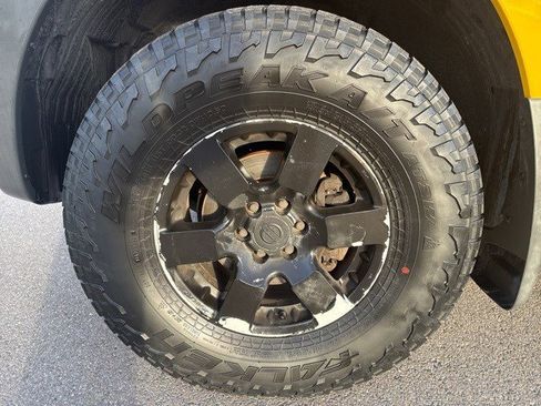 Used 2006 Nissan Xterra Off-Road image 21