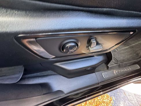 Used 2022 RAM 1500 Limited w/ Bed Utility Group image 24