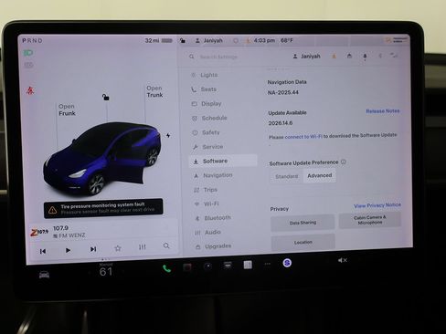 Used 2021 Tesla Model Y Long Range AWD/4WD image 42