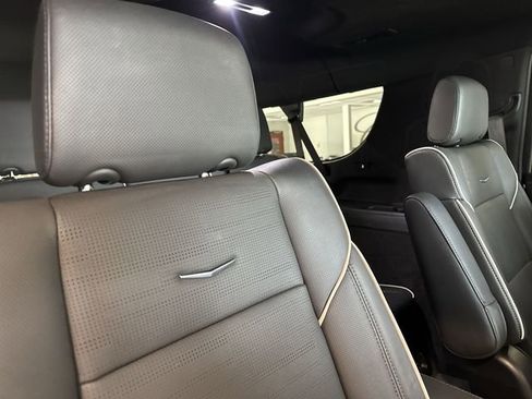 Used 2024 Cadillac Escalade ESV Sport w/ Heavy-Duty Trailer Package AWD/4WD image 22
