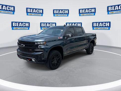 Used 2022 Chevrolet Silverado 1500 LT Trail Boss w/ Safety Package AWD/4WD image 4