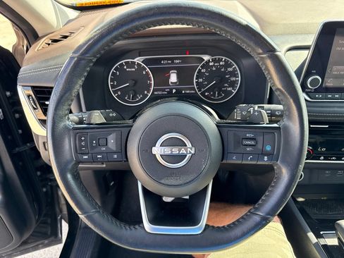 Used 2022 Nissan Rogue SV w/ SV Premium Package AWD/4WD image 21