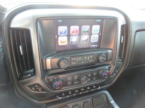 Used 2017 Chevrolet Silverado 1500 LTZ Z71 w/ LTZ Plus Package AWD/4WD image 31