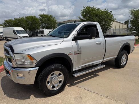 Used 2014 RAM 2500 SLT w/ Popular Equipment Group image 21