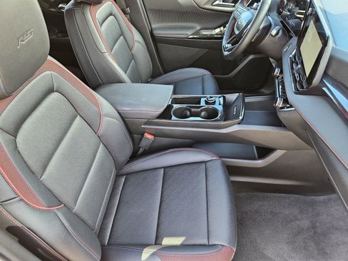 Certified 2025 Chevrolet Equinox RS w/ Safety and Technology Package image 19