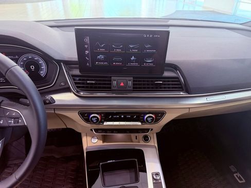 Used 2025 Audi Q5 2.0T Premium image 25