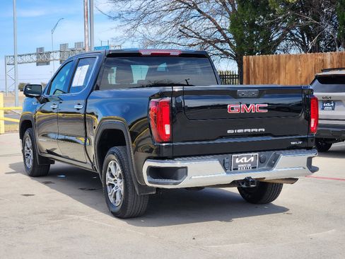 Used 2025 GMC Sierra 1500 SLT image 4