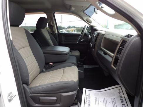 Used 2012 RAM 2500 ST w/ Chrome Appearance Group AWD/4WD image 15