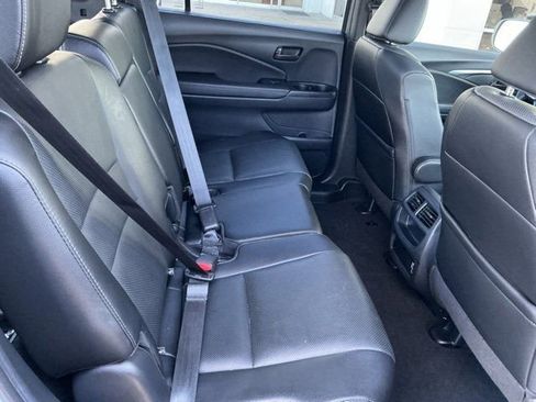 Used 2023 Honda Passport EX-L image 19