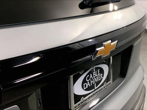 Used 2024 Chevrolet Traverse LT AWD/4WD image 29