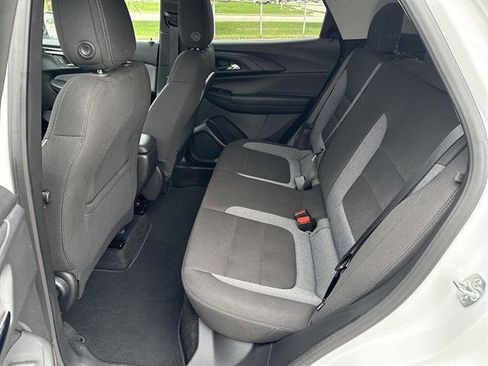 Certified 2025 Chevrolet TrailBlazer LT FWD image 26