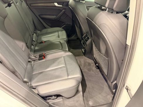 Used 2018 Audi Q5 2.0T Premium Plus w/ Premium Plus Package AWD/4WD image 23