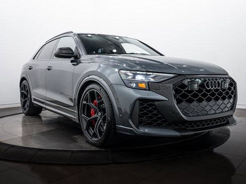 Used 2025 Audi RS Q8 performance AWD/4WD image 2