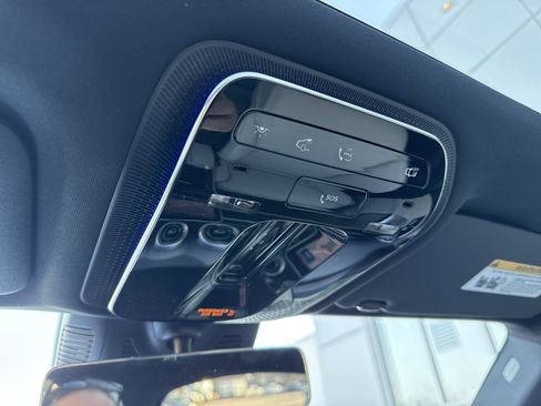 Certified 2025 Mercedes-Benz GLC 300 image 48