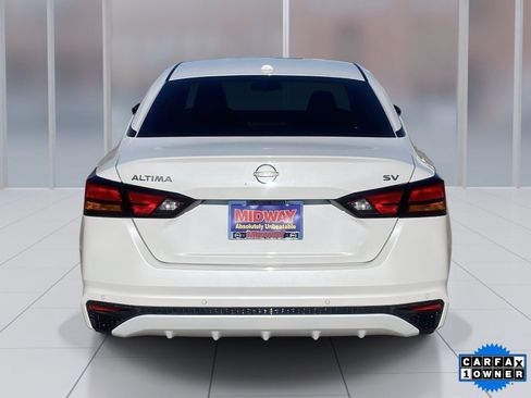 Certified 2024 Nissan Altima 2.5 SV image 5