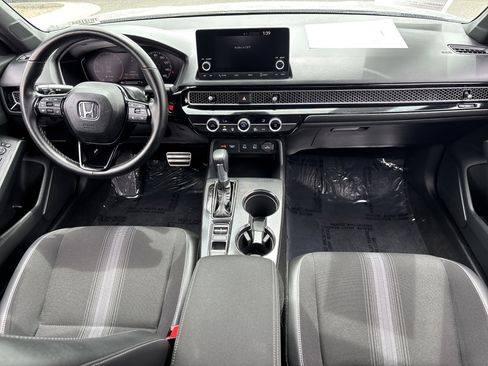 Used 2025 Honda Civic Sport image 14