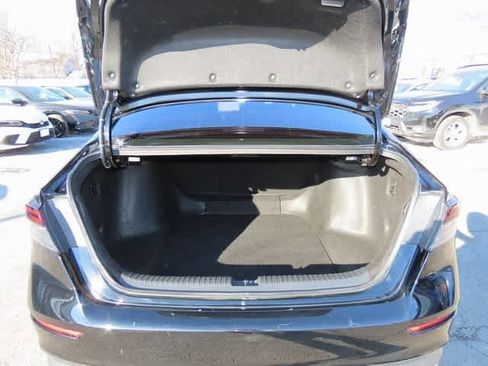 Used 2023 Honda Accord Sport image 10