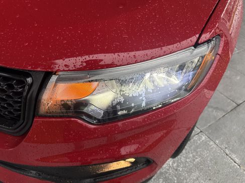 Used 2023 Jeep Compass Altitude w/ Convenience Group image 5