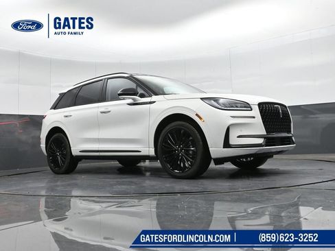 New 2026 Lincoln Corsair Premiere image 42