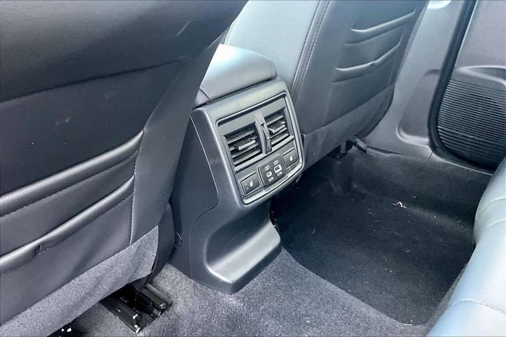 Certified 2026 Subaru Outback Limited XT AWD/4WD image 10